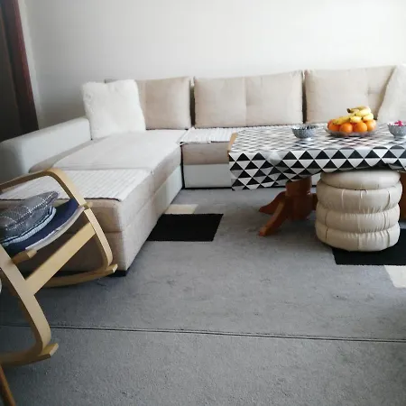 Mirza Apartman *